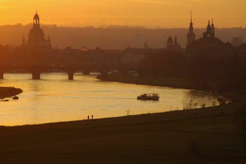 Dresden. Der Blick vom Waldschlsschen ..