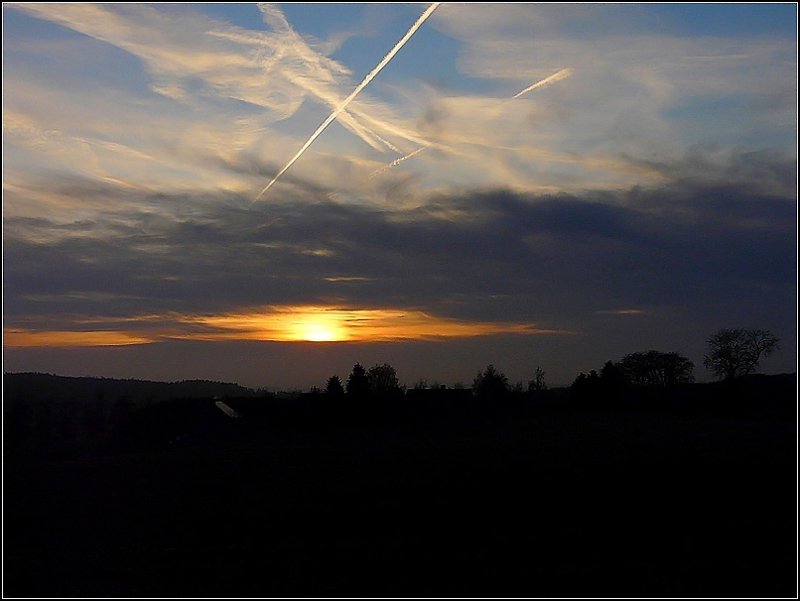 Ein herrlicher Wintertag geht zu Ende. Das Foto wurde in Nothum am 25.01.09 gemacht. (Jeanny)