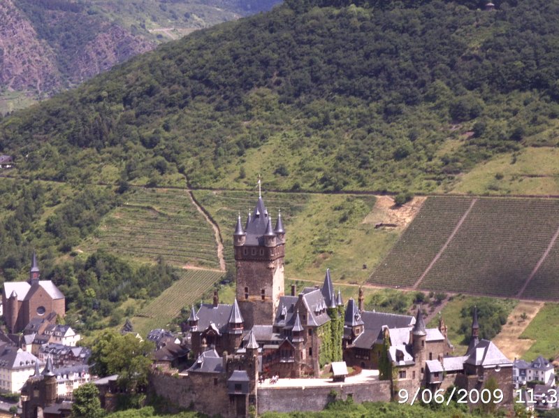 Ein scner Blick auf die Burg Cochem an der Mosel.