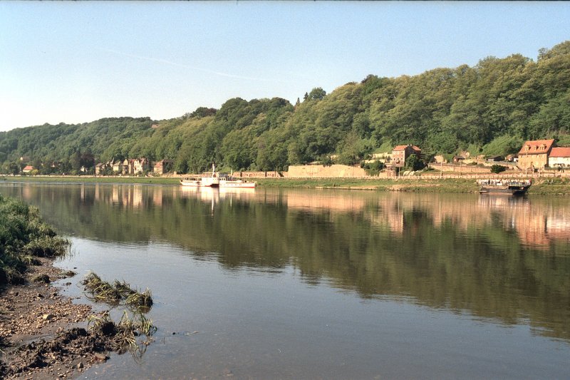 ELBLANDSCHADT bei Meien mit Dampfer Pirna, Sommer 1990