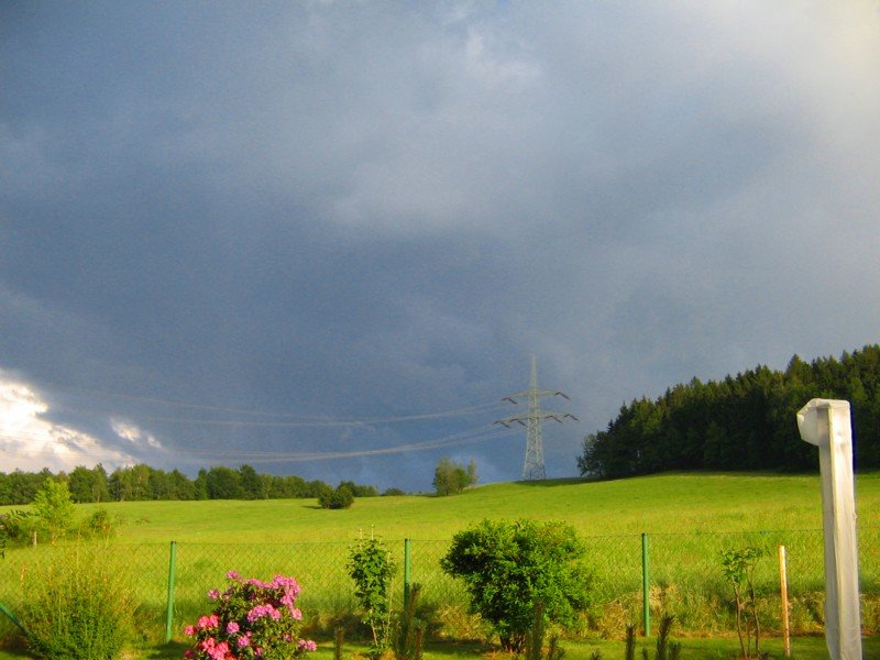 Gewitterstimmung in Burkhardtsdorf, 27.05.07