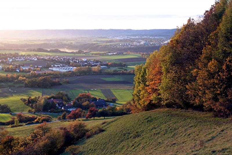 Herbst - Abendstimmung vom  Hausberg  Schwbisch Hall Richtung Westen - 22.10.2004