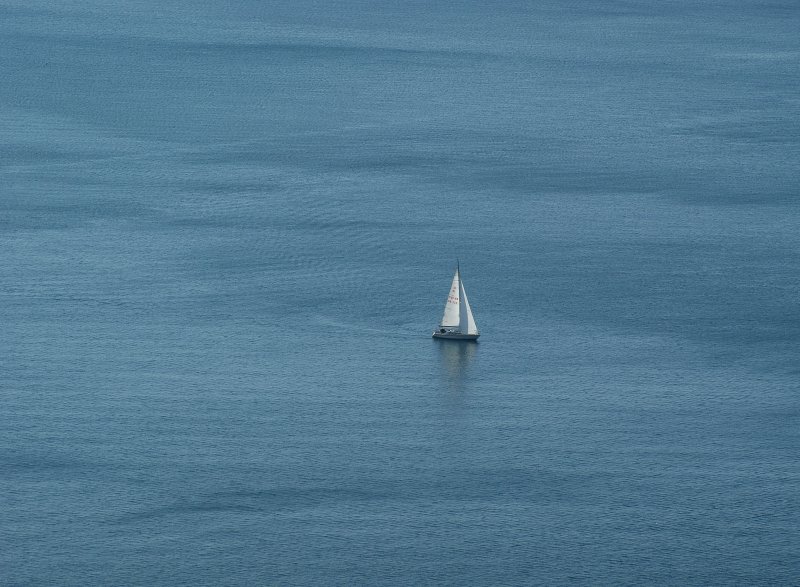 Kleines Schiff auf grossem See
(September 2008)