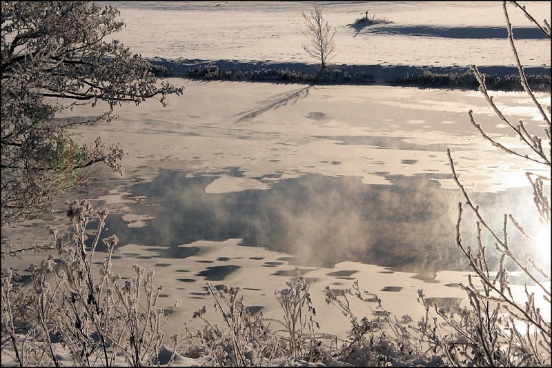 Knnten heie Quellen sein... Sinds aber nicht. Westhofen am 06.01.2009.

