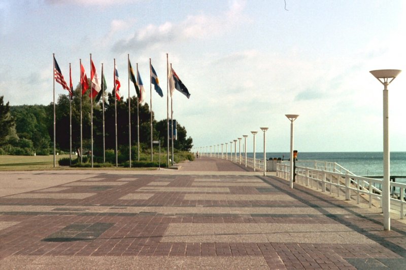 Lbeck-Travemnde, Strandpromenade im Sommer 2004