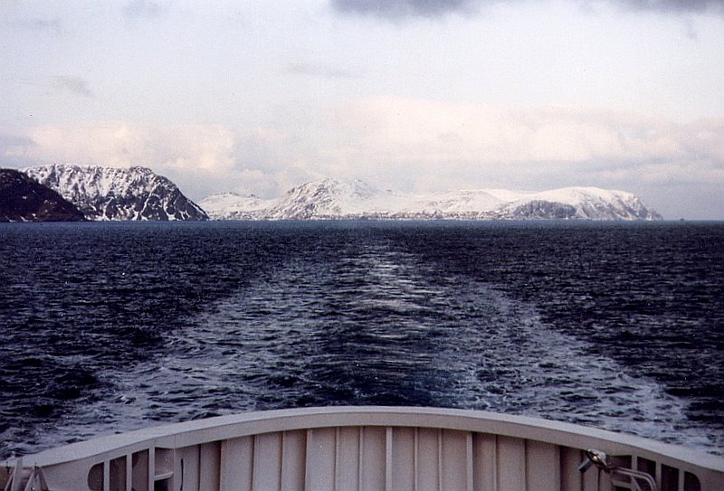 Mageroya und Nordkapp ade, berfahrt von Honningsvag nach Kafjord (Festland), Mrz 1992.