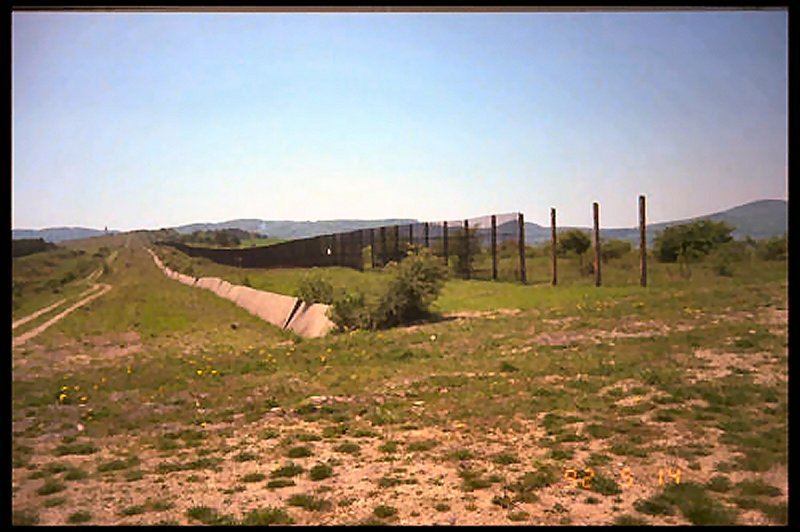 Rhn, ehemalige Grenze zwischen Thringen (bei Geisa) unsd Hessen,
Dia von 1991