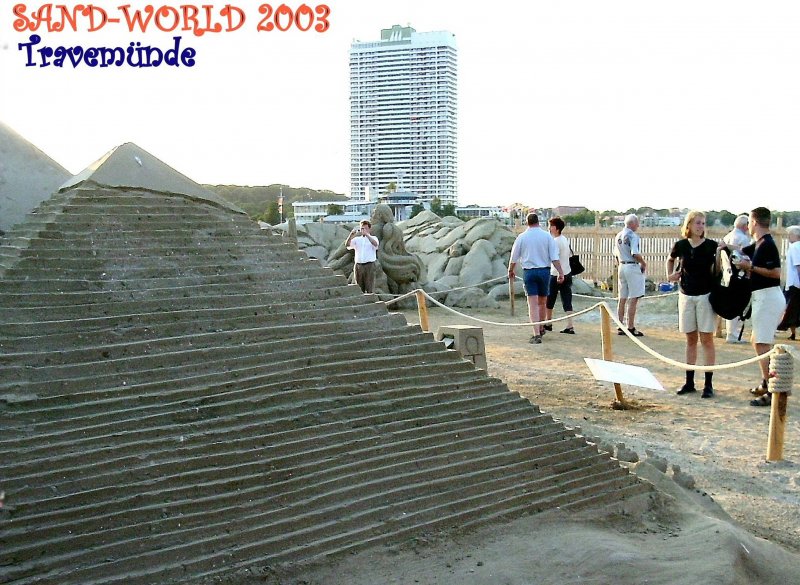 Sandworld 2003 am Ostseestrand von Travemnde