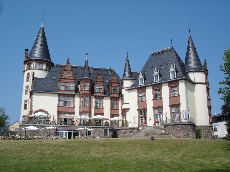 Schloss Klink bei Waren an der Mritz,
1898 erbaut,heute als Hotel genutzt,
2006