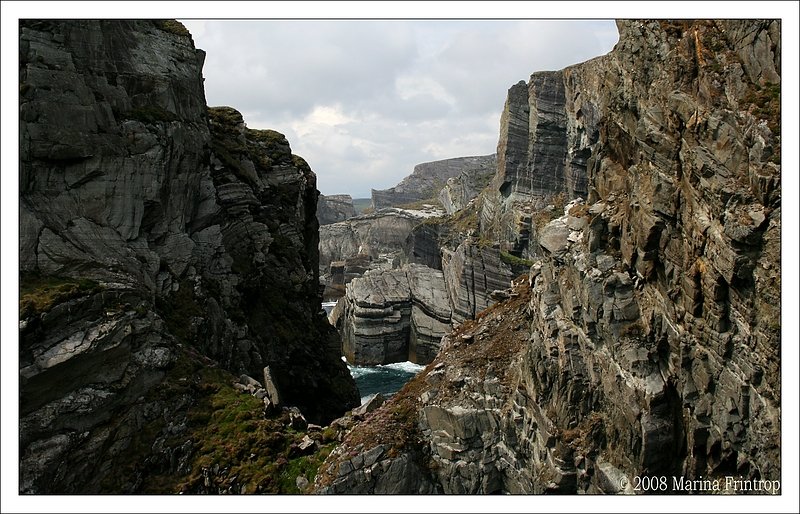 Schlucht am Mizen Head, Irland County Cork