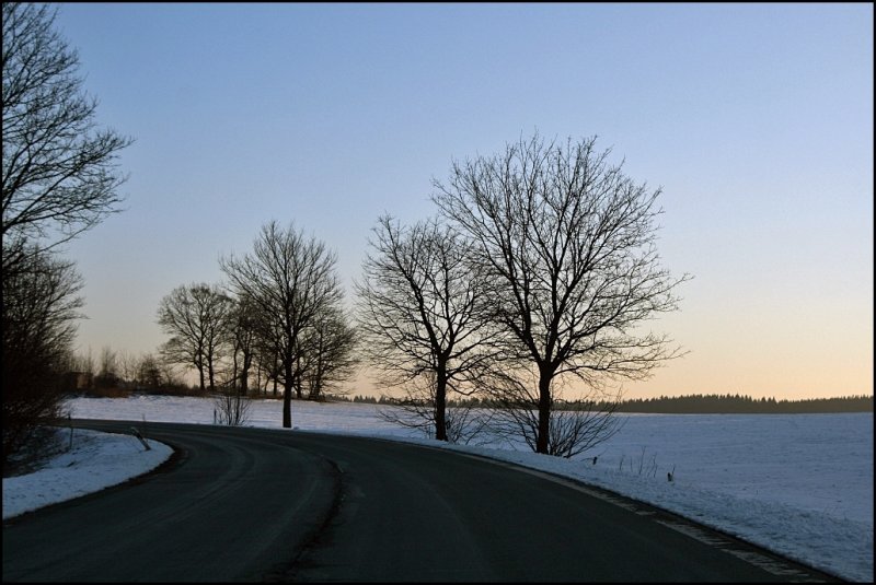 Schnes Sauerland. Abenstimmung am 29.01.2009.