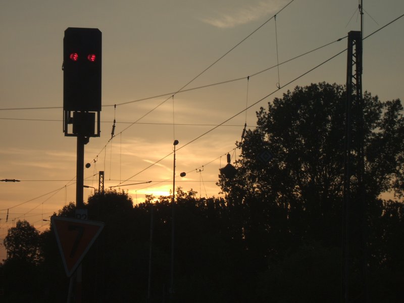 Sonnenuntergang aus der sicht des Bahnhofes Dieburg
