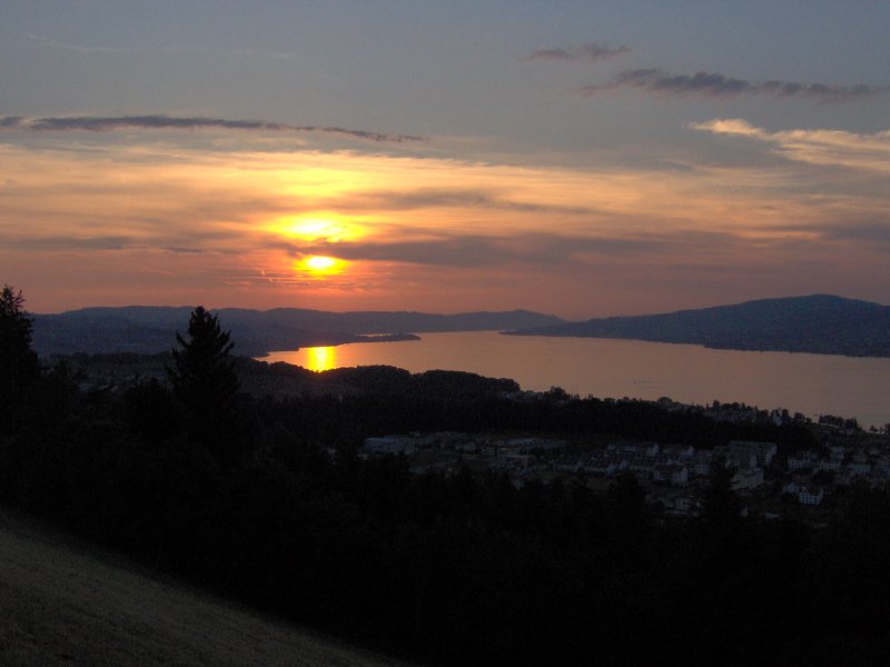 Sonnenuntergang ber dem Zrichsee im Sommer 2005.