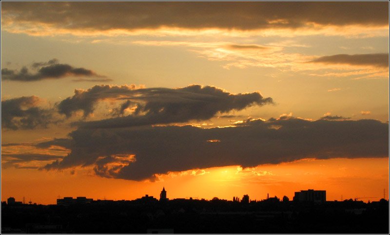 Sonnenuntergang über Waiblingen. 23.5.2005 (Jonas)