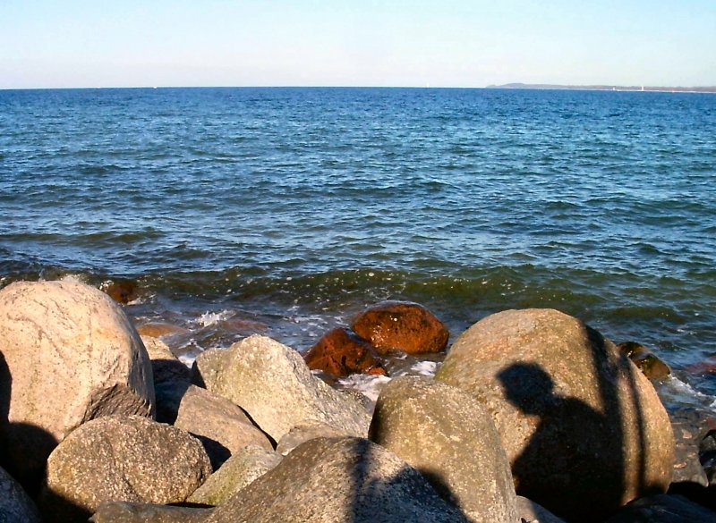 Steine und Meer bei Travemnde, 2004