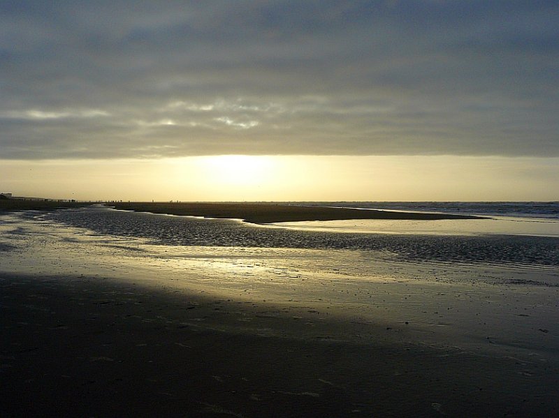 Strand bei Noordwijk (Niederlande) 27-01-2008.