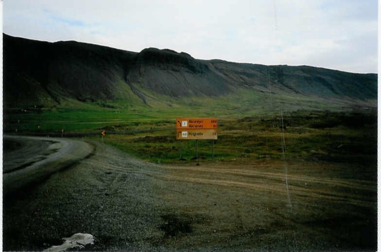 Strassenwegweiser in Island