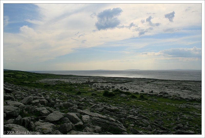 The Burren - Kstenabschnitt der Galway Bay in der Nhe von Derreen, Ireland County Clare. 