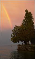 Regenbogen ohne Blau über dem Bodensee.