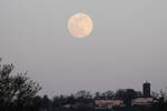 Vollmond über Burg Staufeneck bei Salach 07.04.2020