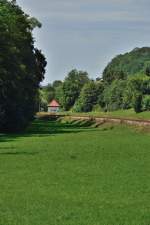 Landschaft mit Bahnstrecke, bei Neckarbischofsheim. 4.8.2013