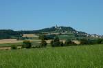 Blick zum 767m hohen Bussen mit der Wallfahrtskirche, Aug.2012