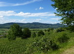 Blick vom Tuniberg in der Rheinebene zum Kaiserstuhl, Mai 2014