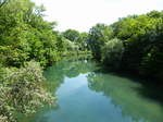 Breisach, Blick von der Brcke ber die Mhlin fluaufwrts, Juni 2017