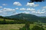 Blick zum Belchen, mit 1414m Hhe der schnste Aussichtsberg im Sdschwarzwald, Juni 2012