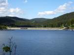 Schluchsee/Schwarzwald, Blick auf die Staumauer vom Ort Seebrugg, erbaut 1929-32, 250m lang und 64m hoch, Juni 2014