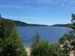 Blick ber den mehr als 7Km langen Schluchsee vom nordwestlichen Ufer aus, Juli 2014