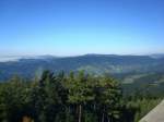 Blick vom 945m hohen Brandenkopf im mittleren Schwarzwald, ganz links die Nebelfelder in der Rheinebene, Okt.2010