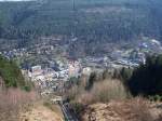 Blick auf Bad Wildbad (Wrttemberg) von der Ausichtsplatform der Sommerbergbahn. 