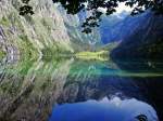 Blick über den Obersee, einem nur durch einen Moränenwall vom Königssee getrennten Bergsee, zur Fischunkelalm.