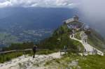 Kehlsteinhaus und die Berchtesgadener Voralpen vom Kehlstein (1881 Meter) aus gesehen.