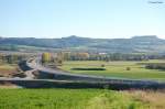 Entstehung der A 73 nach Erfurt . Im Hintergrund rechts der Staffelberg.
Aufnahmeort ist oberhalb von Ksten 14.10.2007