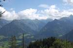 Oberstdorfer Bergpanorama (I), aufgenommen vom Aussichtspunkt Kanzel aus am 13.8.2009.