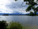 Blick vom Nordufer ber den Staffelsee auf die Alpen bei Garmisch-Partenkirchen, Aug.2014