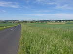 Aussicht auf den Ort Kützberg in der Main-Rhön Region in Unterfranken (28.05.2017)