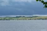 Blick bei Alt-Reddevitz über die Hagensche Wiek in Richtung Gager vor den Zickerschen Alpen -  Mönchgut auf Rügen (Mai 2011)