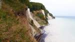 Kreideküste nördlich von Sassnitz mit schlammig verfärbten Wasser direkt vor der Küste (Rügen, September 2012)