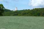 Blick aus dem  Rasenden Roland  auf Jagdschloss Granitz(Rügen, Mai 2011)