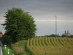 Nordwestmecklenburg; Blick von der Bundesstrae B 105 nach Grevesmhlen mit St.-Nikolai Kirche und der Kreisverwaltung, ehemalige Malzfabrik, 13.09.2008