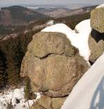 Ksteklippe/Okertal: Das Gesicht des  Alten vom Berge  schaut hinunter ins Tal - auf natrlichem Wege entstandene Skulptur am Felsturm der Ksteklippe; Aufnahme vom Nachmittag des 07.04.2013...