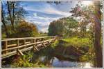 Die längste begehbare Holzbrücke Niedersachsens, Teil des Scheesseler Kirchwegs.