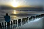 Sonnenuntergang am Nordstrand von Norderney. Aufnahme: April 2008.