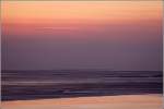 Ein Licht am Horizont. Abendstimmung ber dem Wattenmeer zwischen Weser und Jade. 19.08.2009