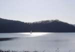 Blick von der Staumauer des Rurstausee auf den See.