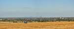 Panoramabild (aus 3 Aufnahmen zusammengesetzt) mit Blick von der Voreifel ber Euskirchen-Stotzheim zum kompletten Siebengebirge im Hintergrund - 24.07.2010