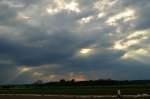 There's a storm coming, sang einst Joe Cocker und hier kommt er mit den Vorboten an dunkelen Regenwolken.